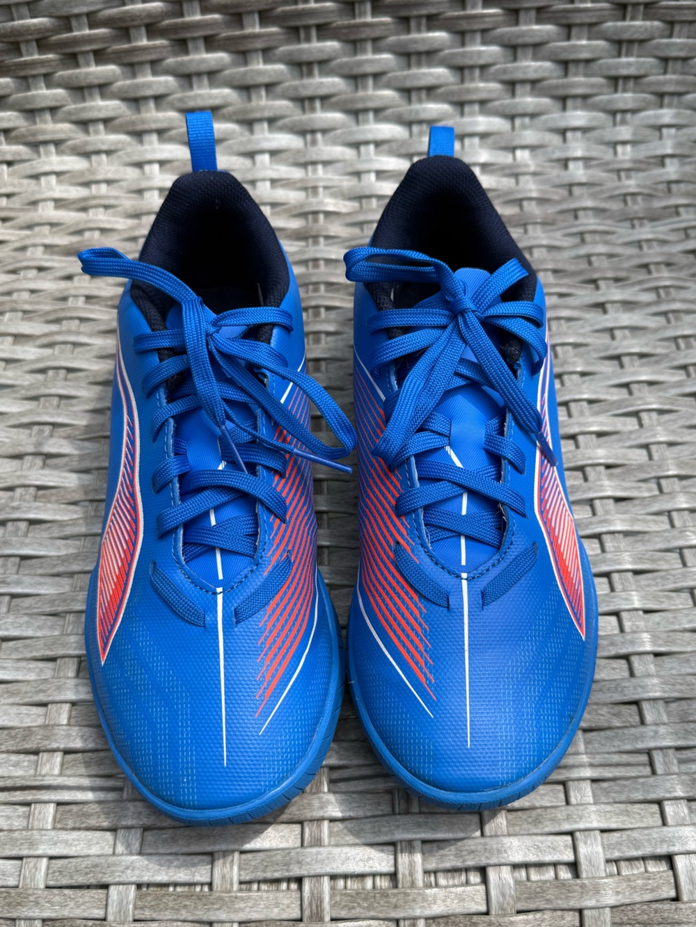 PUMA Kids Ultra 6 Play Turf Soccer Cleats